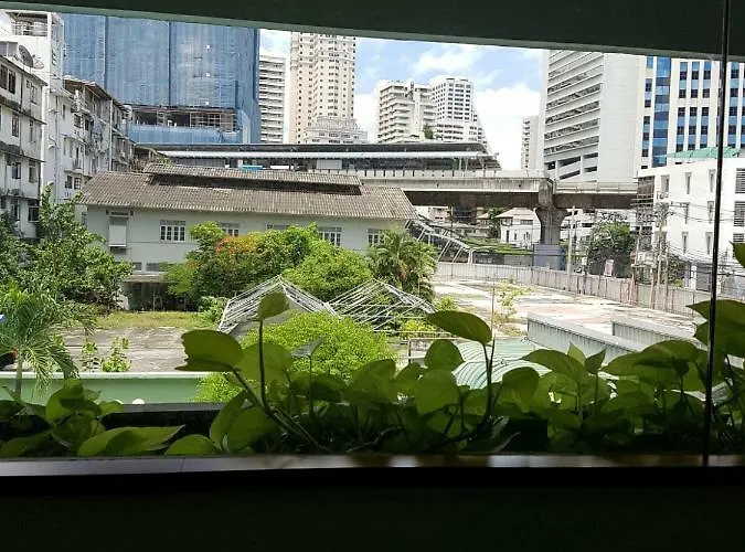 Hotel The Park Sukhumvit 7 3*